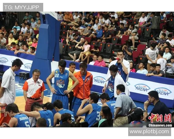 赛后分析:上海篮球队与广州篮球队的战术配合与表现评估