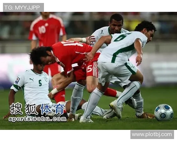 深圳足球队包夹战术的创新与发展探讨