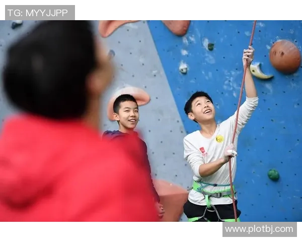 重庆攀岩队实力揭秘:挑战极限的勇者之路与精彩瞬间