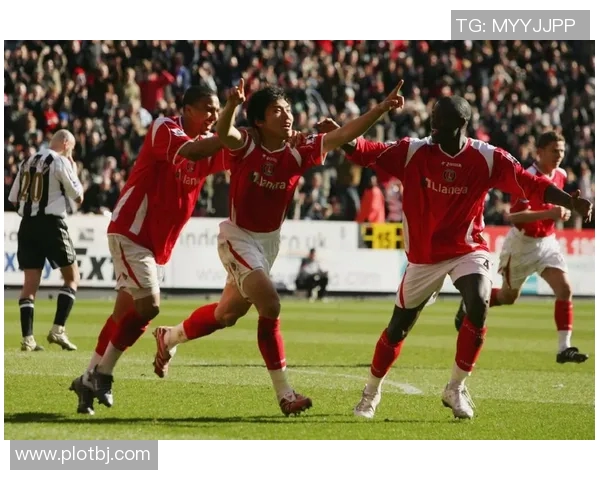 郑智加盟的英超球队是哪支球队